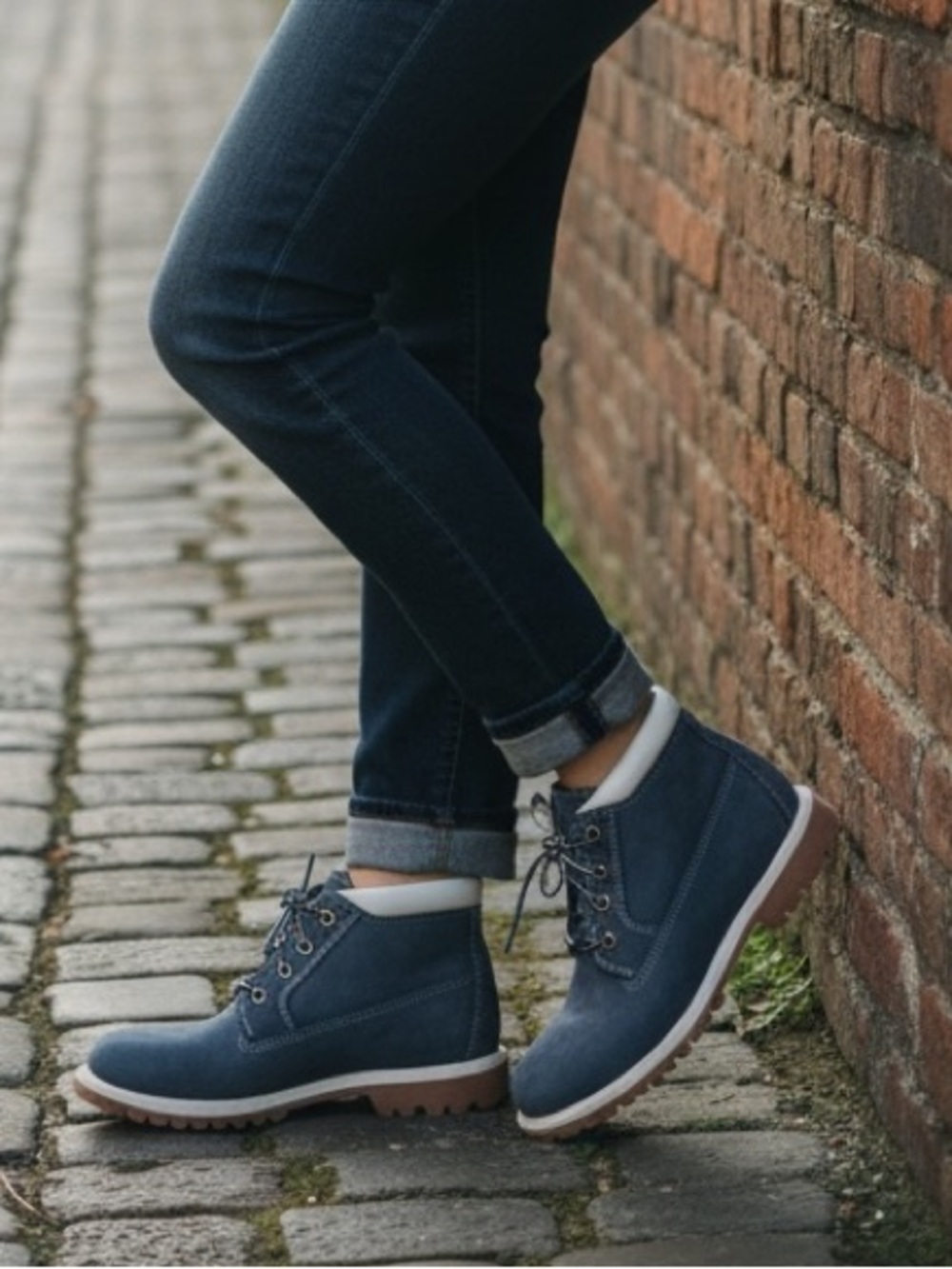 Timberland Waterproof Nubuck Chukka Boots Women's Size 8.5 Wide‎ Soft Blue Boot